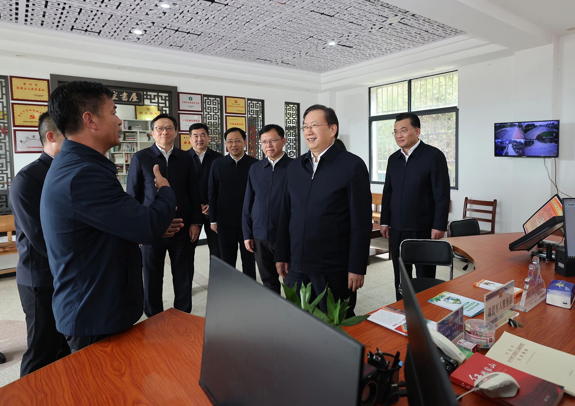 ��yun�����������